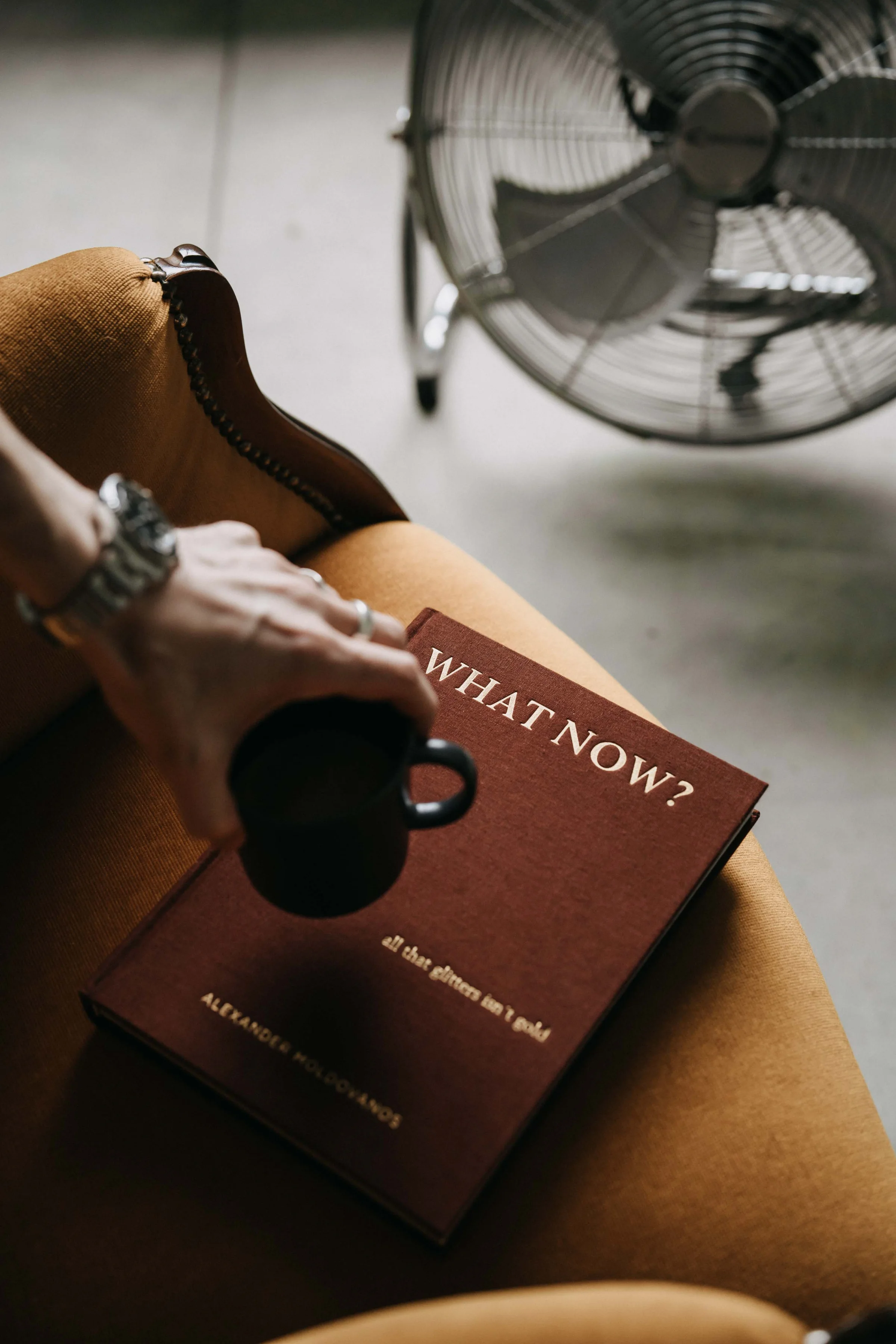 «What now?» — un libro e un caffè, il momento in cui ci si chiede come comunicare meglio